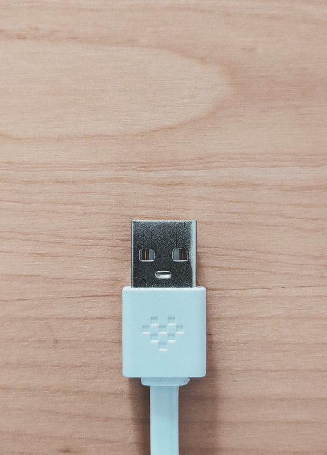 Powerful rituals may be to disconnect from social media for a while. On this picture, you can see a USB cable which is not connected.