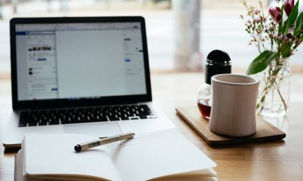 5 Mistakes To Avoid While Building Your First Online Course