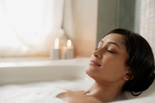 How To De-Stress With Relaxing Baths As A Highly Sensitive Person