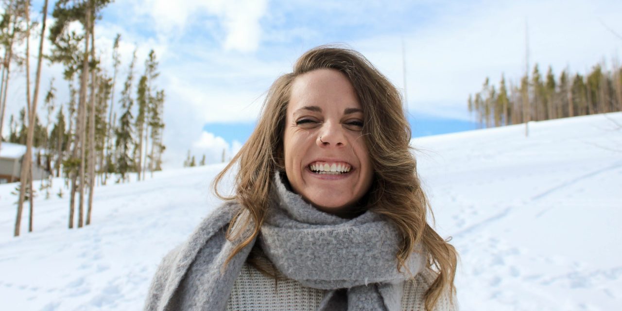 6 Ways A Bright Smile Can Improve Your Confidence