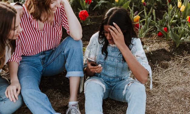 How Can Highly Sensitive People Manage Their Social Lives?