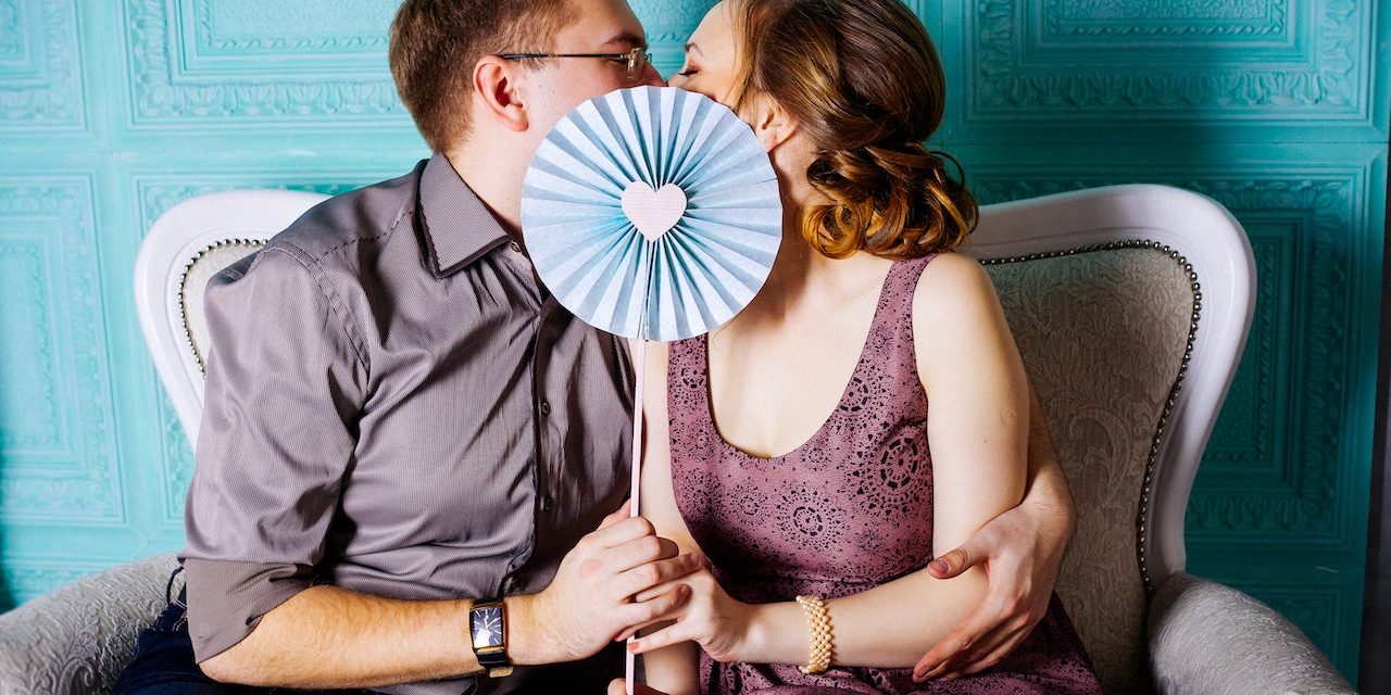 How to Deal With an Emotional Rollercoaster When Going on Dates as an Empath