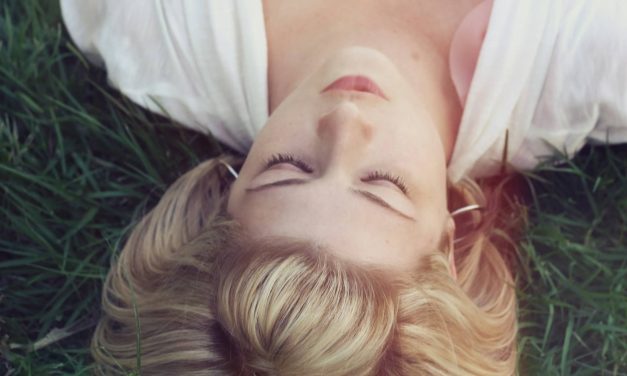 10 Calm Down Techniques for HSPs in Alarm Mode