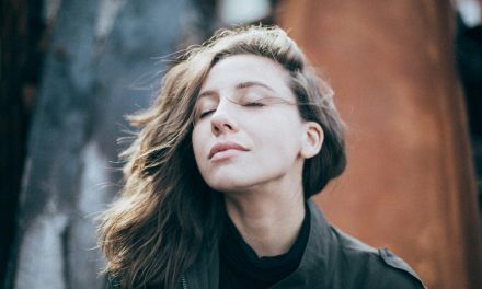 10 Powerful Breathing Techniques to Calm Down