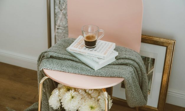 11 Essential Items That Should Be in Your HSP Self-Care Kit
