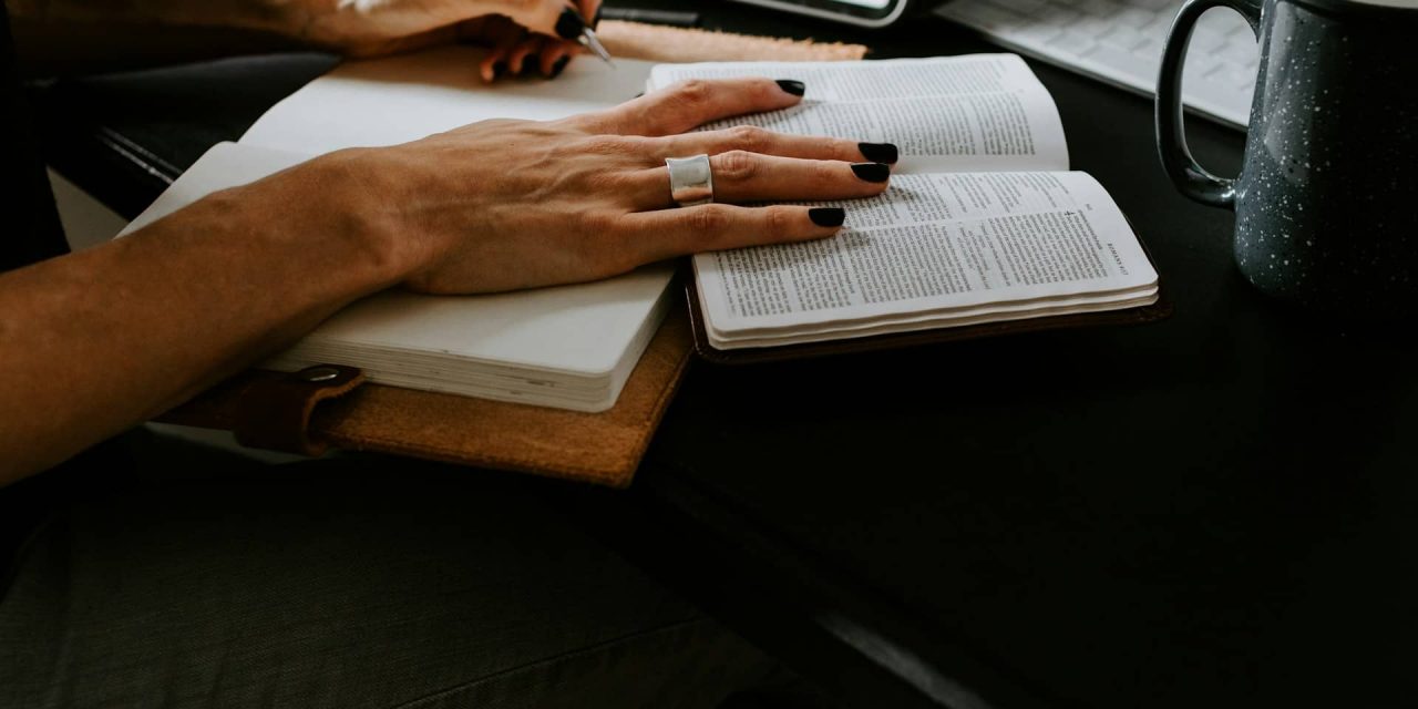 My Experience with Manifesting: How It Transformed My Life and How You Can Start Too