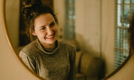 Midday Check-In: Simple Practices to Stay Grounded